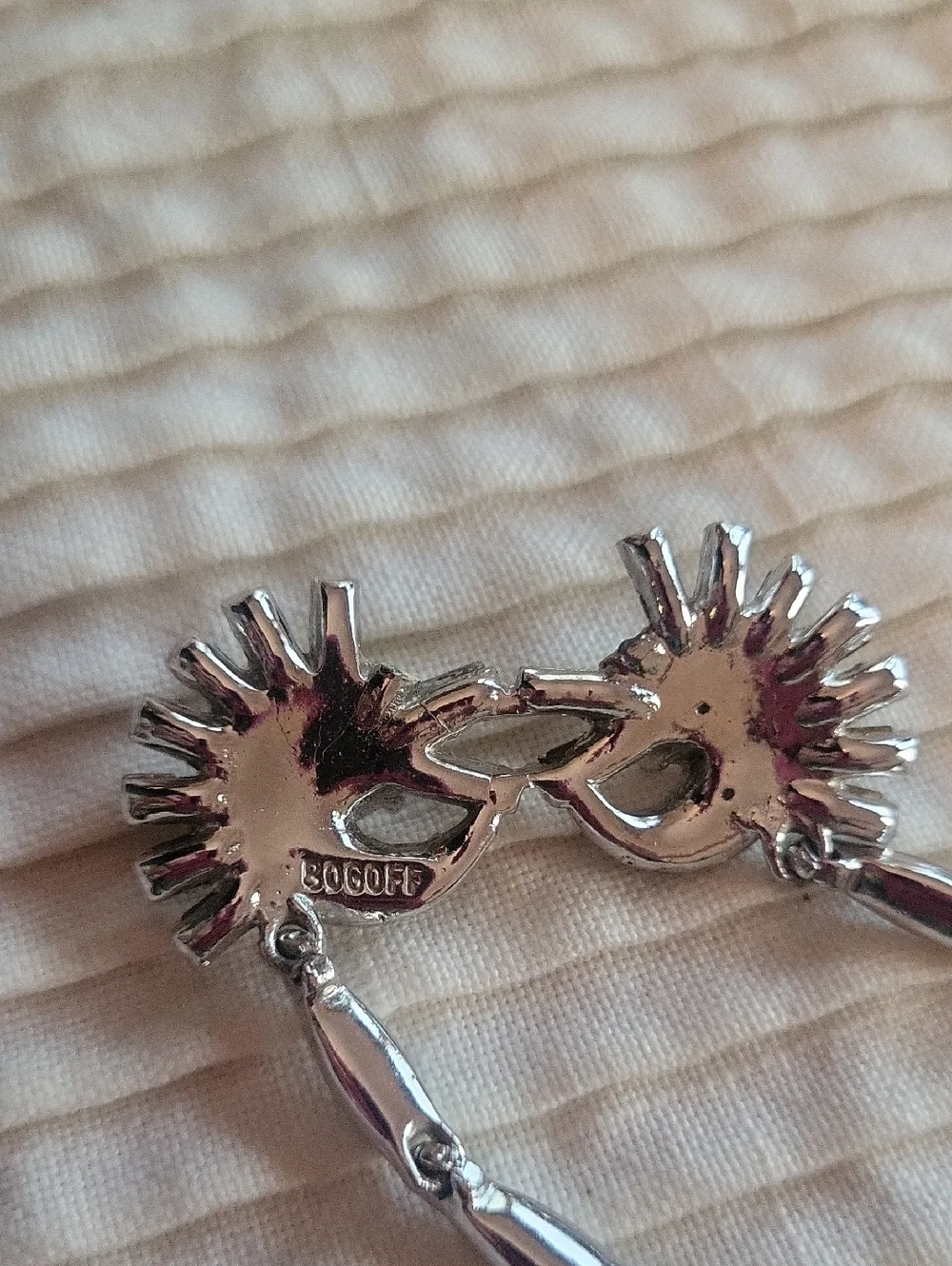 BOGOFF Rhodium Sunburst Necklace and Screwback Earring Set Mid Century - Picture 6 of 11